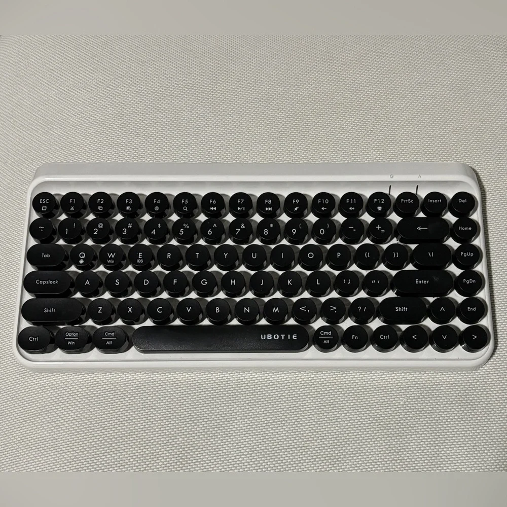 Ubotie Bluetooth Keyboard